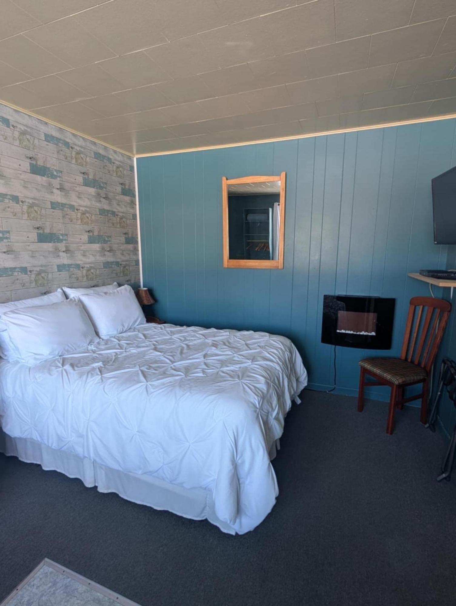 Motel Leblanc Carleton-sur-Mer Экстерьер фото